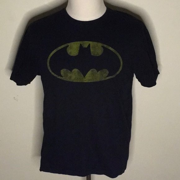 DC Comics 'Batman' Graphic Logo T-Shirt in 100% Black Cotton (sz M) - Picture 1 of 5